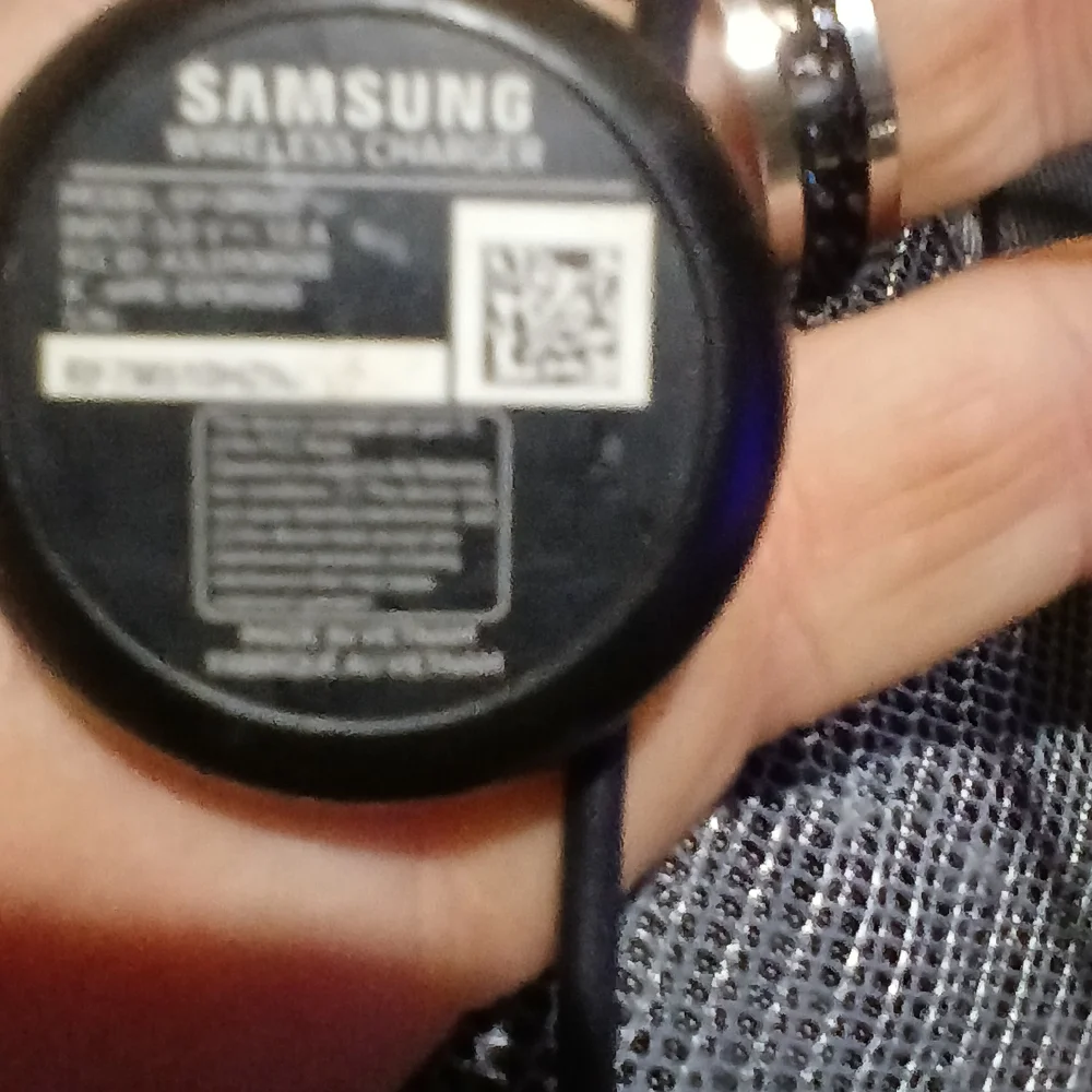 Samsung Wireless Charger in Classic Black